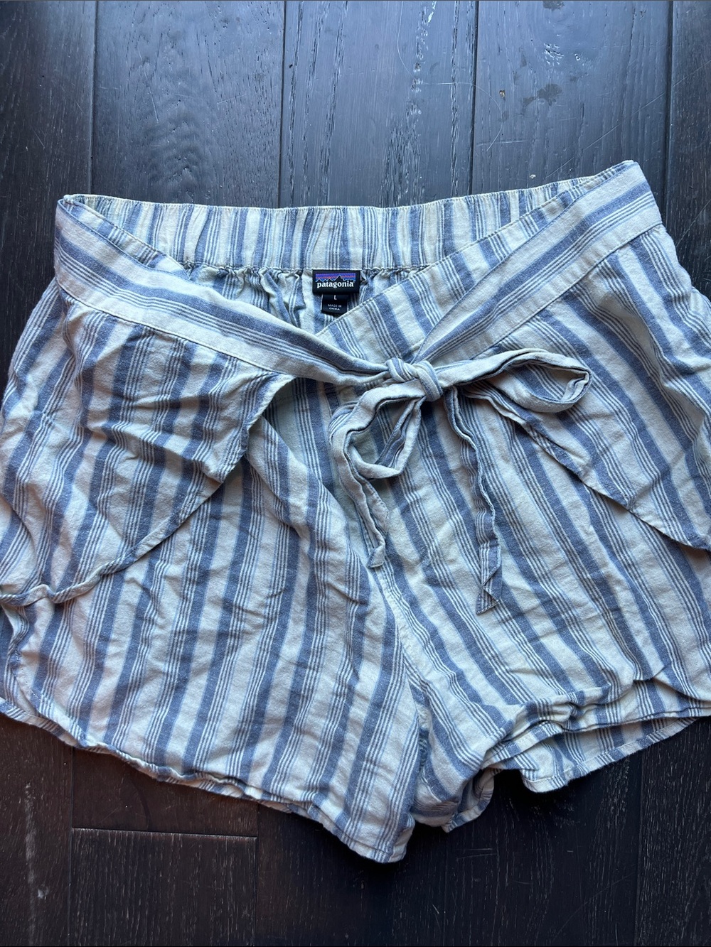 Patagonia Blue and White Striped High-Waist Tie-Front Shorts - Picture 1 of 3